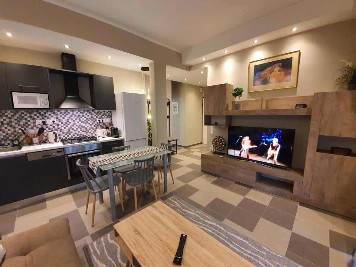 Lukas-2 B/R Luxurious Flat With Veranda Apartment Athens Ngoại thất bức ảnh